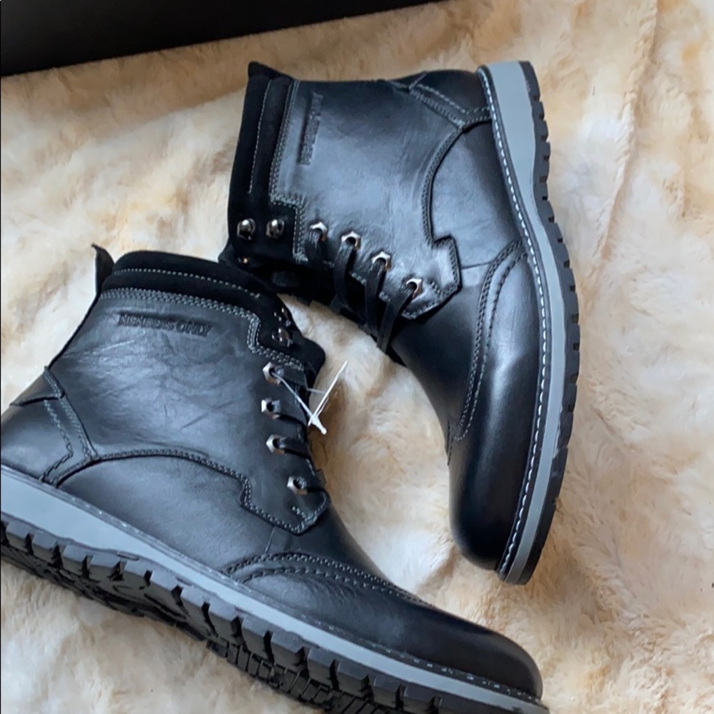 Members Only Men's Black Legacy Wingtip Boot - Picture 8 of 9